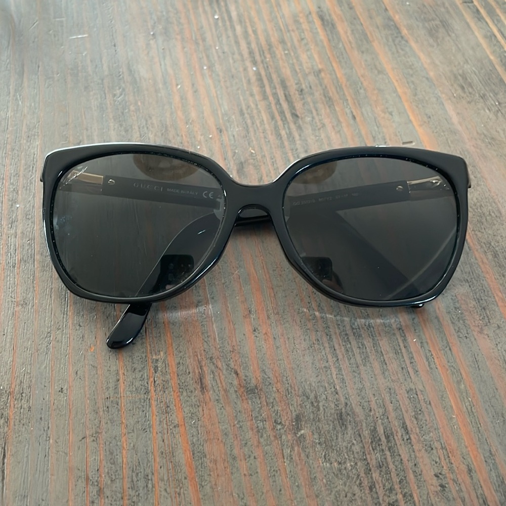 Used Gucci sunglasses